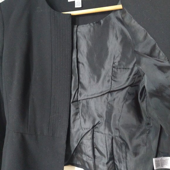 Calvin Klein black blazer - Picture 7 of 12